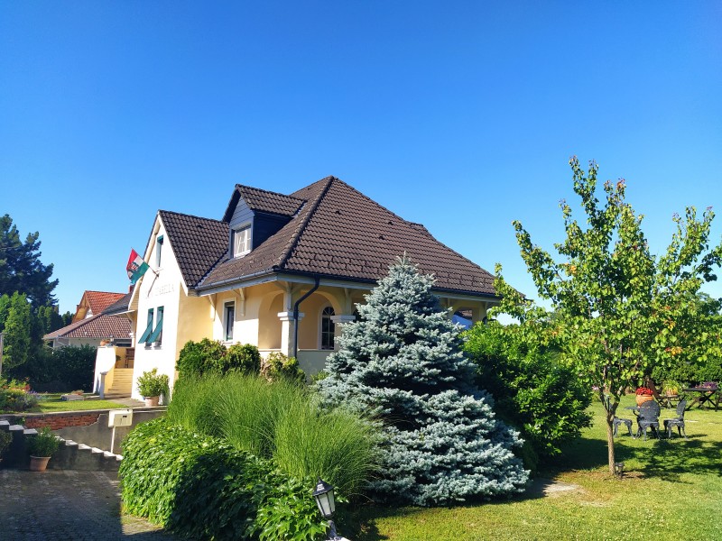 Kép 16049